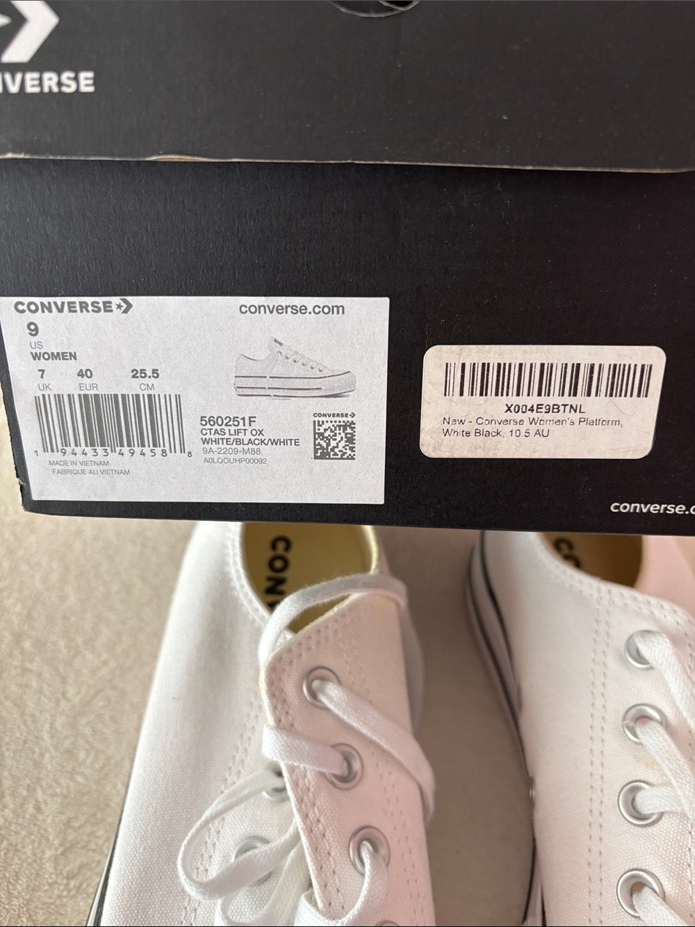 Converse White Low-Profile Platform Chuck Taylor Sneakers - Picture 3 of 6